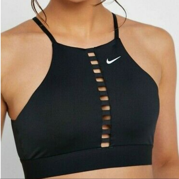 🌸 Nike Sports Bra 🌸 - Picture 3 of 5